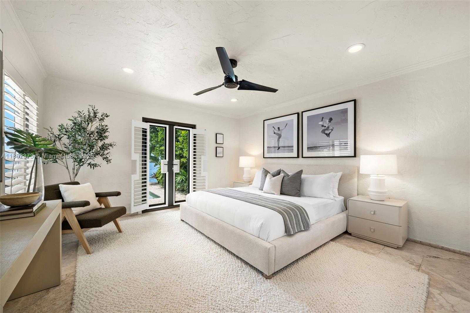 Small Image of 4640 NORTH BAY RD, Miami Beach Number 26