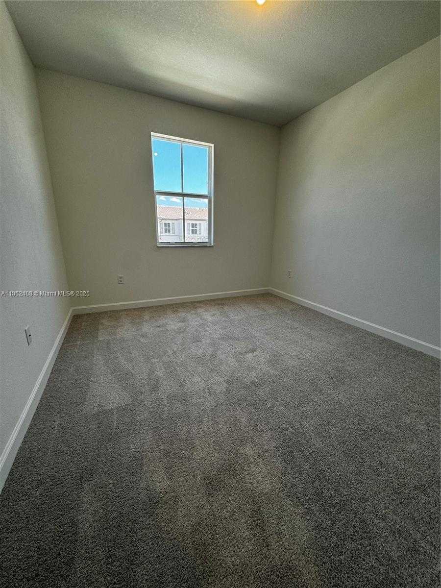 Small Image of 2325 NORTH WEST 125TH STREET #2325, Miami Number 10