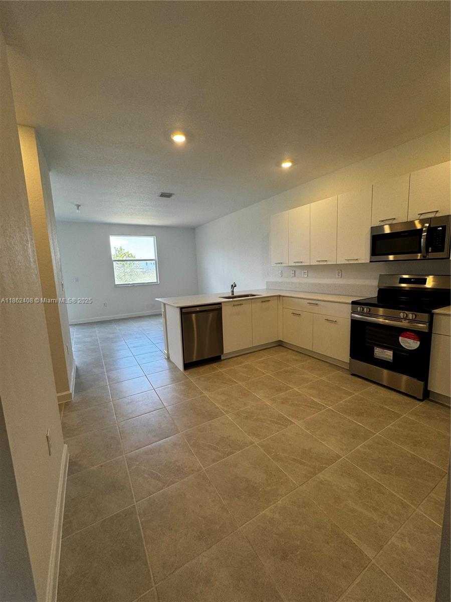 Small Image of 2325 NORTH WEST 125TH STREET #2325, Miami Number 2