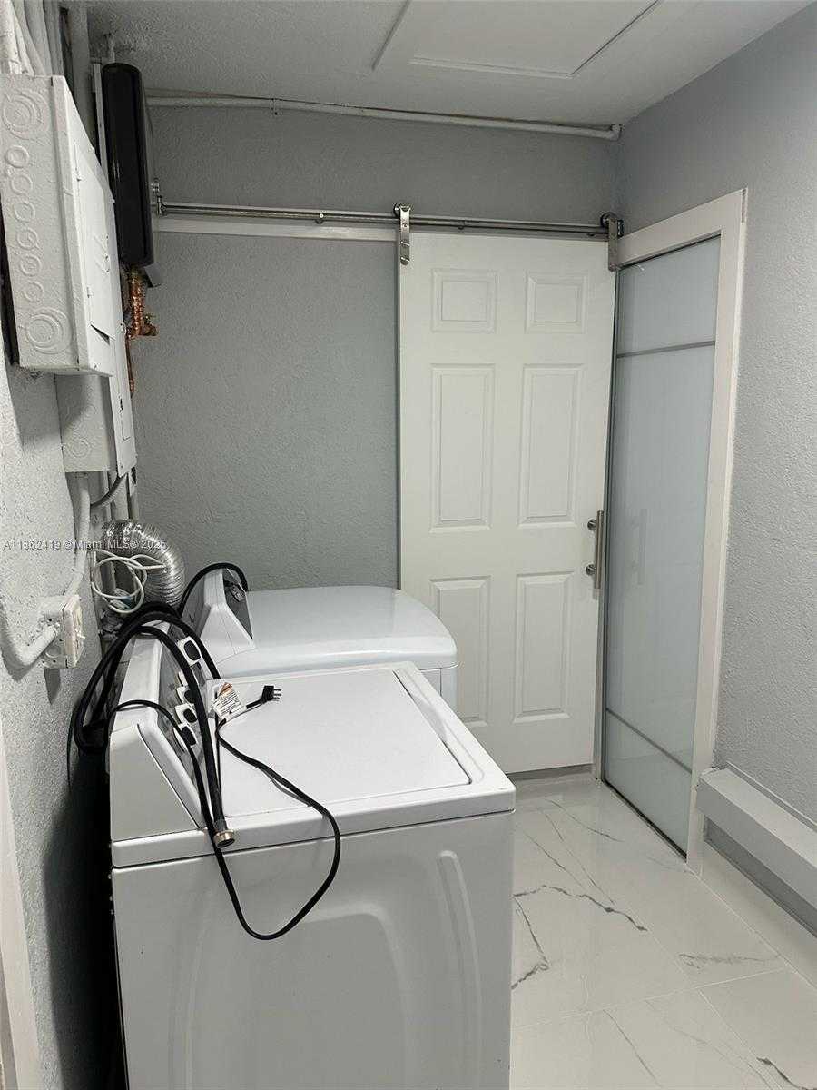 Small Image of 10745 SOUTH WEST 222ND ST #10745, Miami Number 20