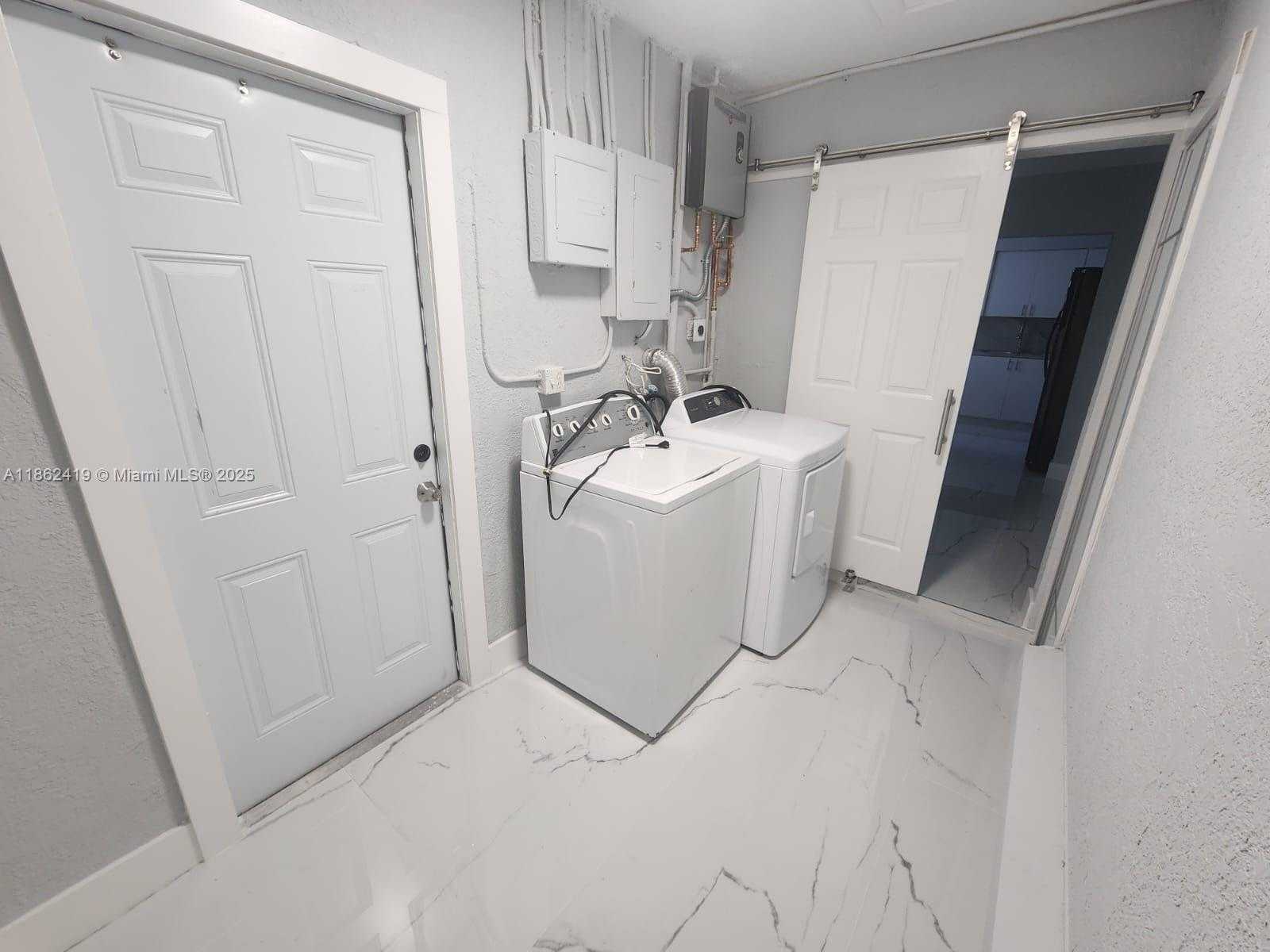 Small Image of 10745 SOUTH WEST 222ND ST #10745, Miami Number 24