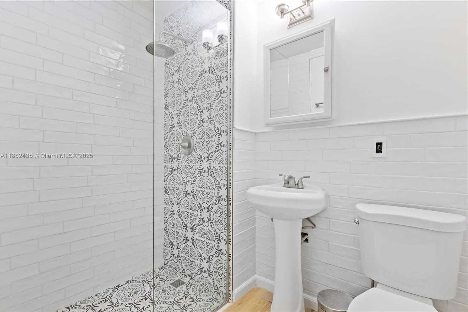 Small Image of 1422 MILAN AVE, Coral Gables Number 15
