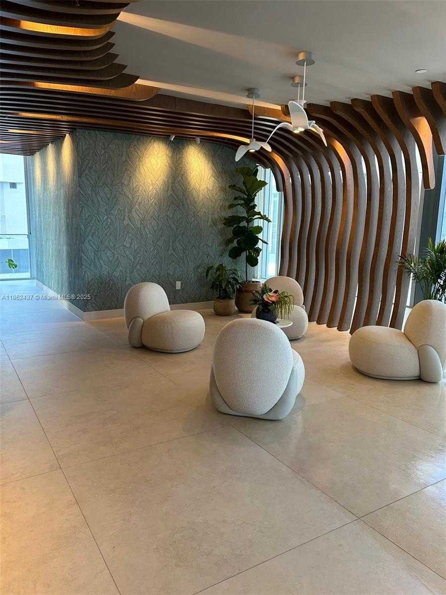 Small Image of 700 NORTH EAST 24 #3304, Miami Number 49