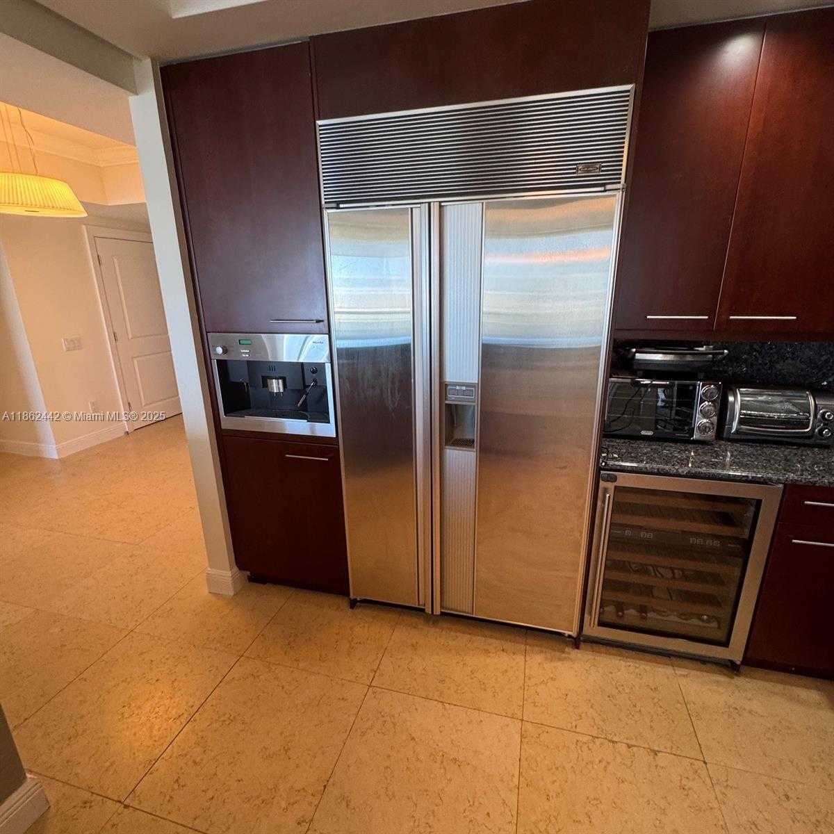 Small Image of 6000 ISLAND BLVD #2204, Aventura Number 11