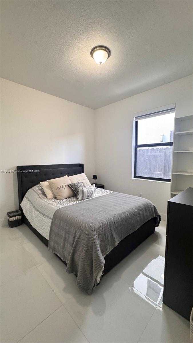 Small Image of 1820 SOUTH WEST 144TH AVE #Side, Miami Number 7