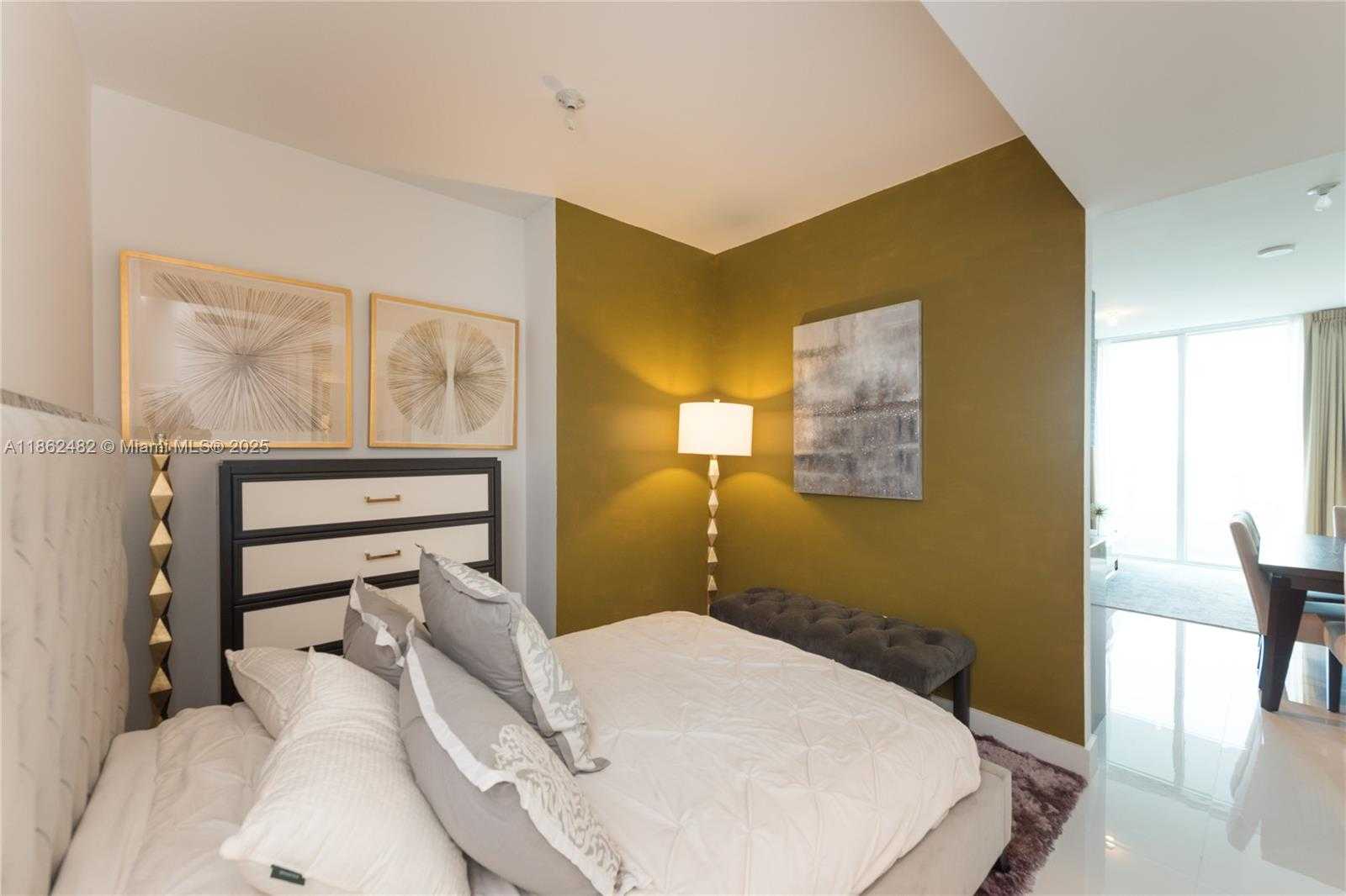 Small Image of 1080 BRICKELL AVE #4105, Miami Number 5