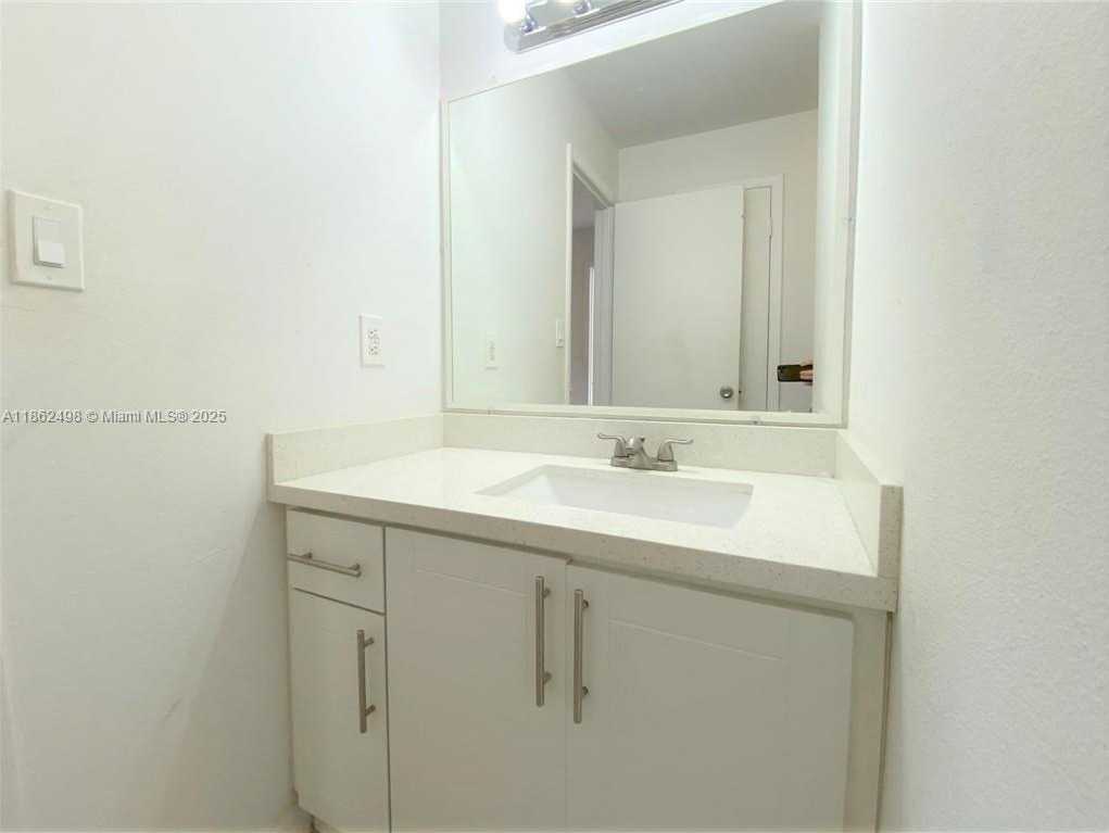 Small Image of 10440 SOUTH WEST 156TH CT #722, Miami Number 11