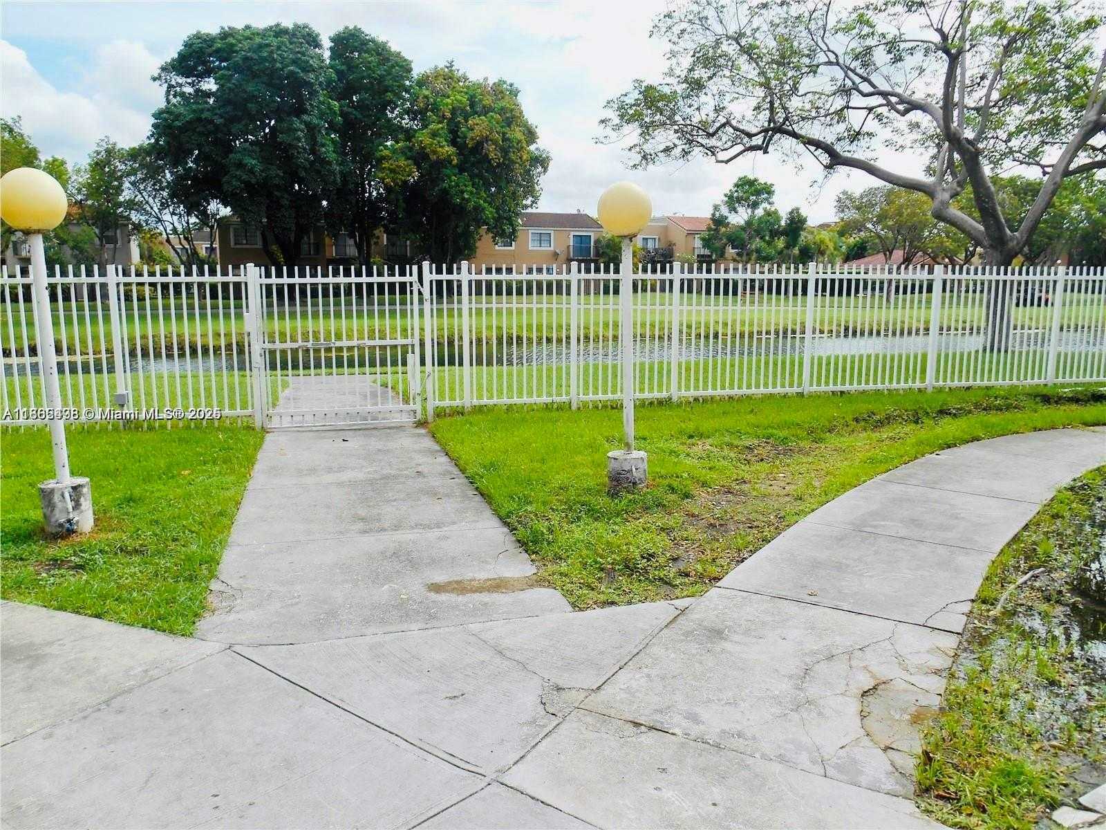Small Image of 10440 SOUTH WEST 156TH CT #722, Miami Number 19