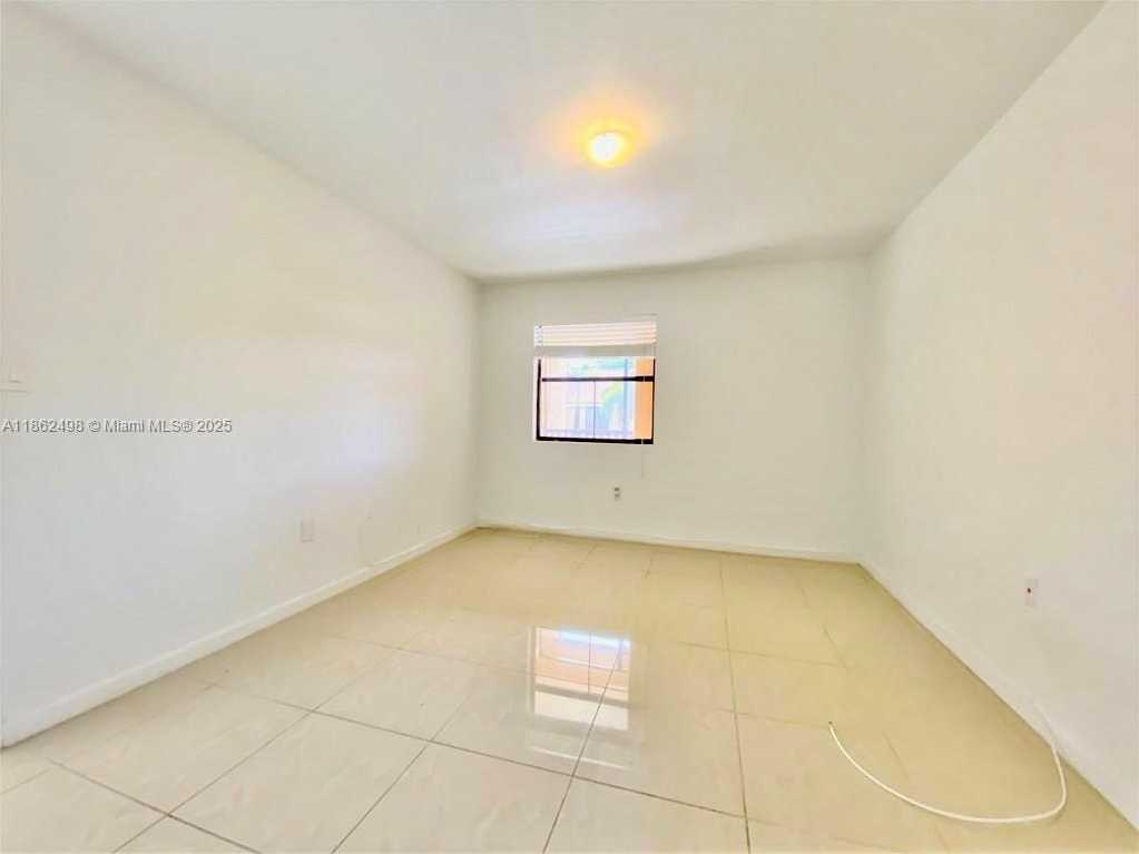 Small Image of 10440 SOUTH WEST 156TH CT #722, Miami Number 9