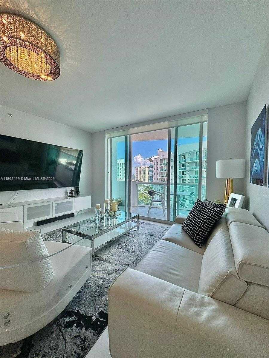 Small Image of 7900 HARBOR ISLAND DR #1008, North Bay Village Number 13