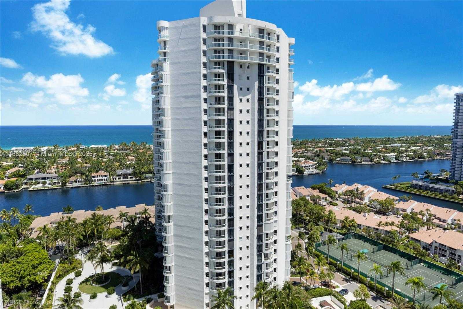 Small Image of 21055 YACHT CLUB DR #2401, Aventura Number 21