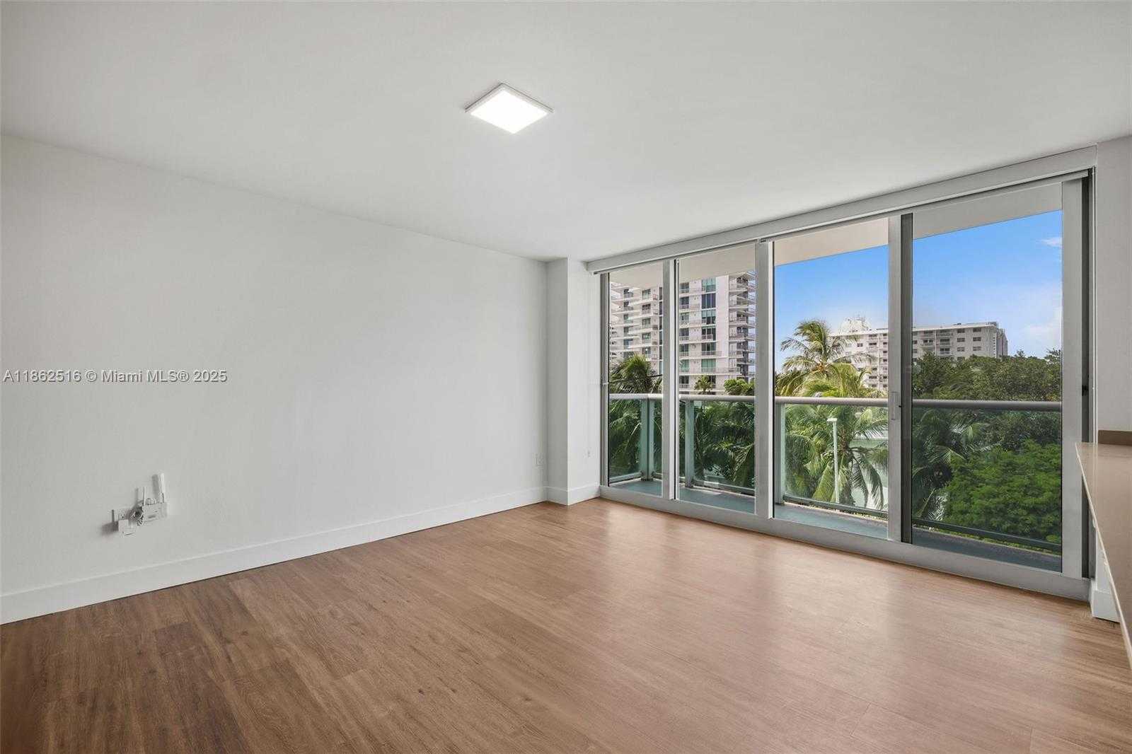 Small Image of 1500 BAY RD #M-0620, Miami Beach Number 6