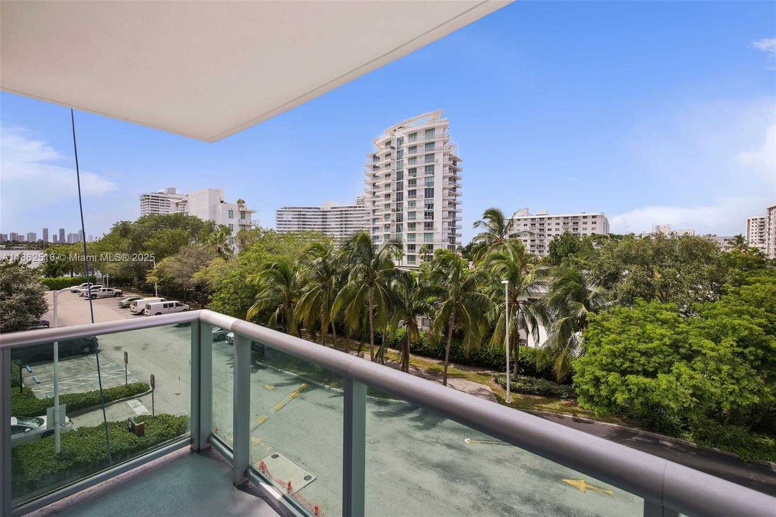 Small Image of 1500 BAY RD #M-0620, Miami Beach Number 7