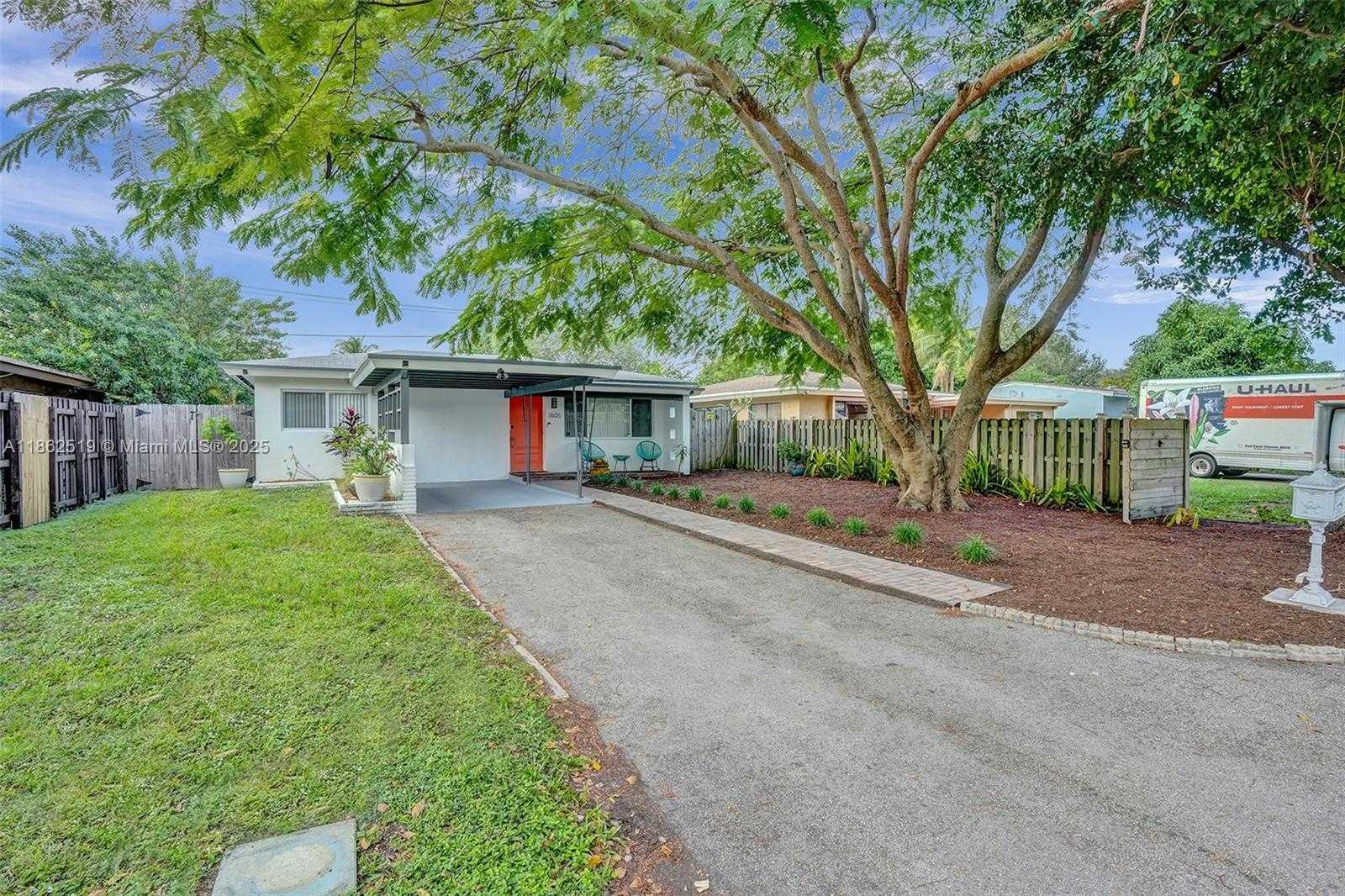 Small Image of 1605 NORTH WEST 7TH TER, Fort Lauderdale Number 2