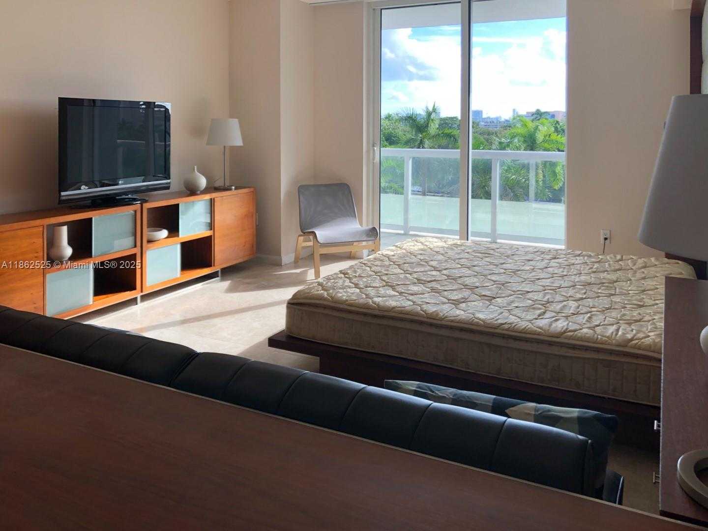 Small Image of 50 BISCAYNE BLVD #511, Miami Number 4