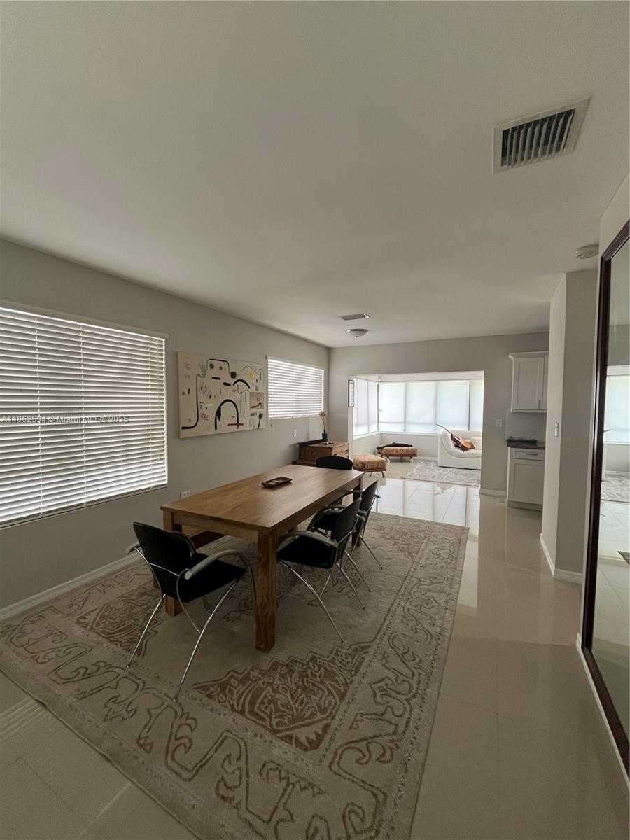 Small Image of 6345 SOUTH WEST 35TH ST, Miami Number 6