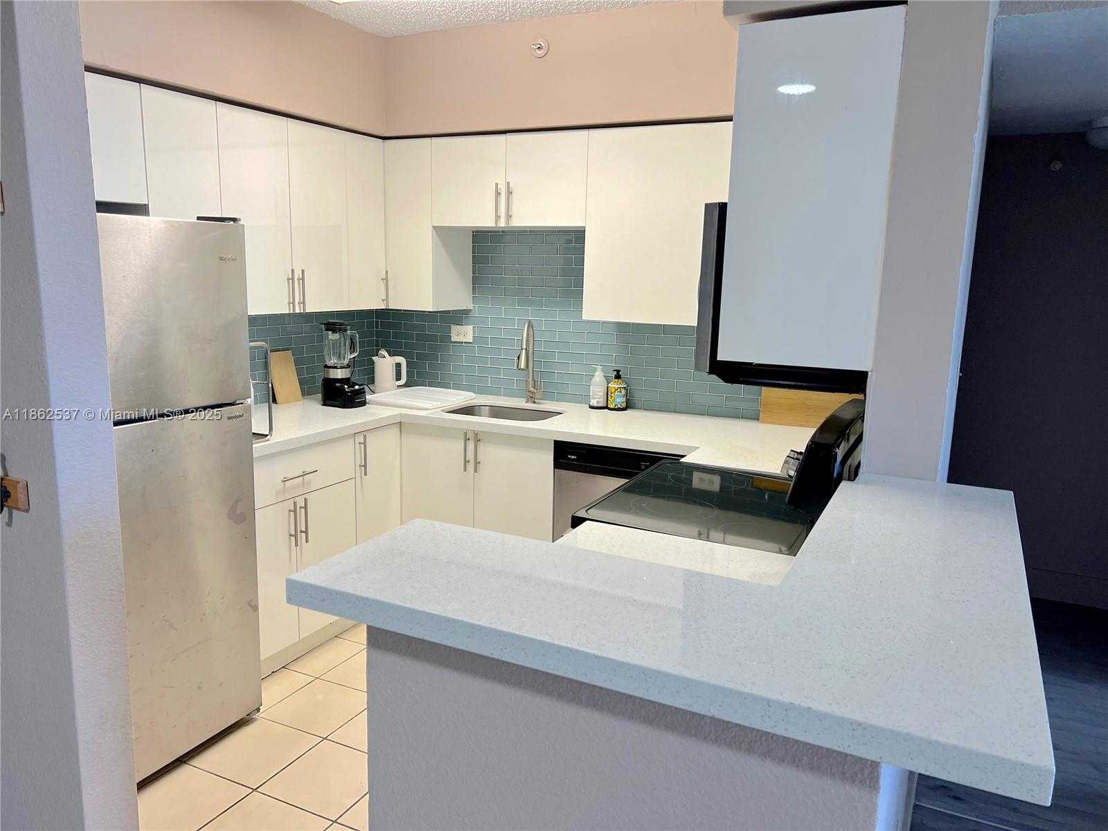 Small Image of 1500 BAY RD #808S, Miami Beach Number 11