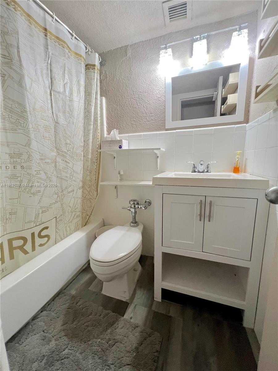 Small Image of 1500 BAY RD #808S, Miami Beach Number 18