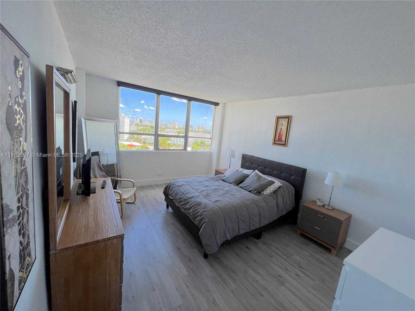 Small Image of 1500 BAY RD #808S, Miami Beach Number 21