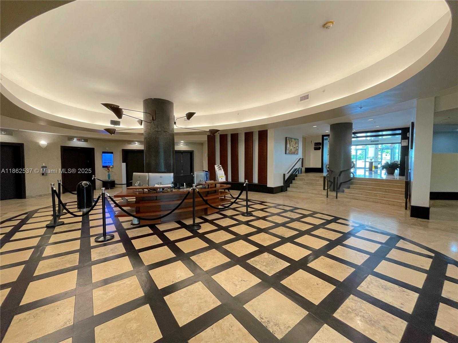 Small Image of 1500 BAY RD #808S, Miami Beach Number 3