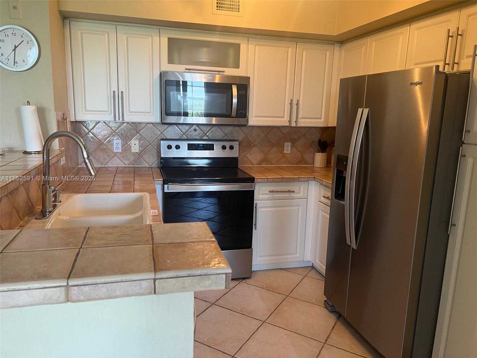 Small Image of 19901 EAST COUNTRY CLUB DR #2607, Aventura Number 12