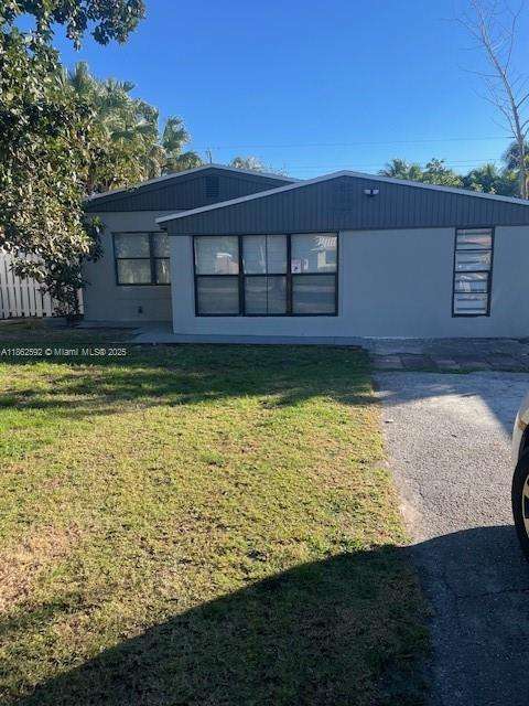 Small Image of 1214 NORTH EAST 180TH ST #1214, North Miami Beach Number 3