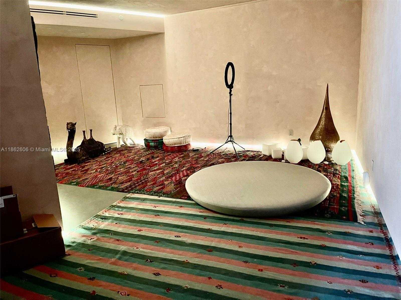 Small Image of 18555 COLLINS AVE #3705, Sunny Isles Beach Number 33