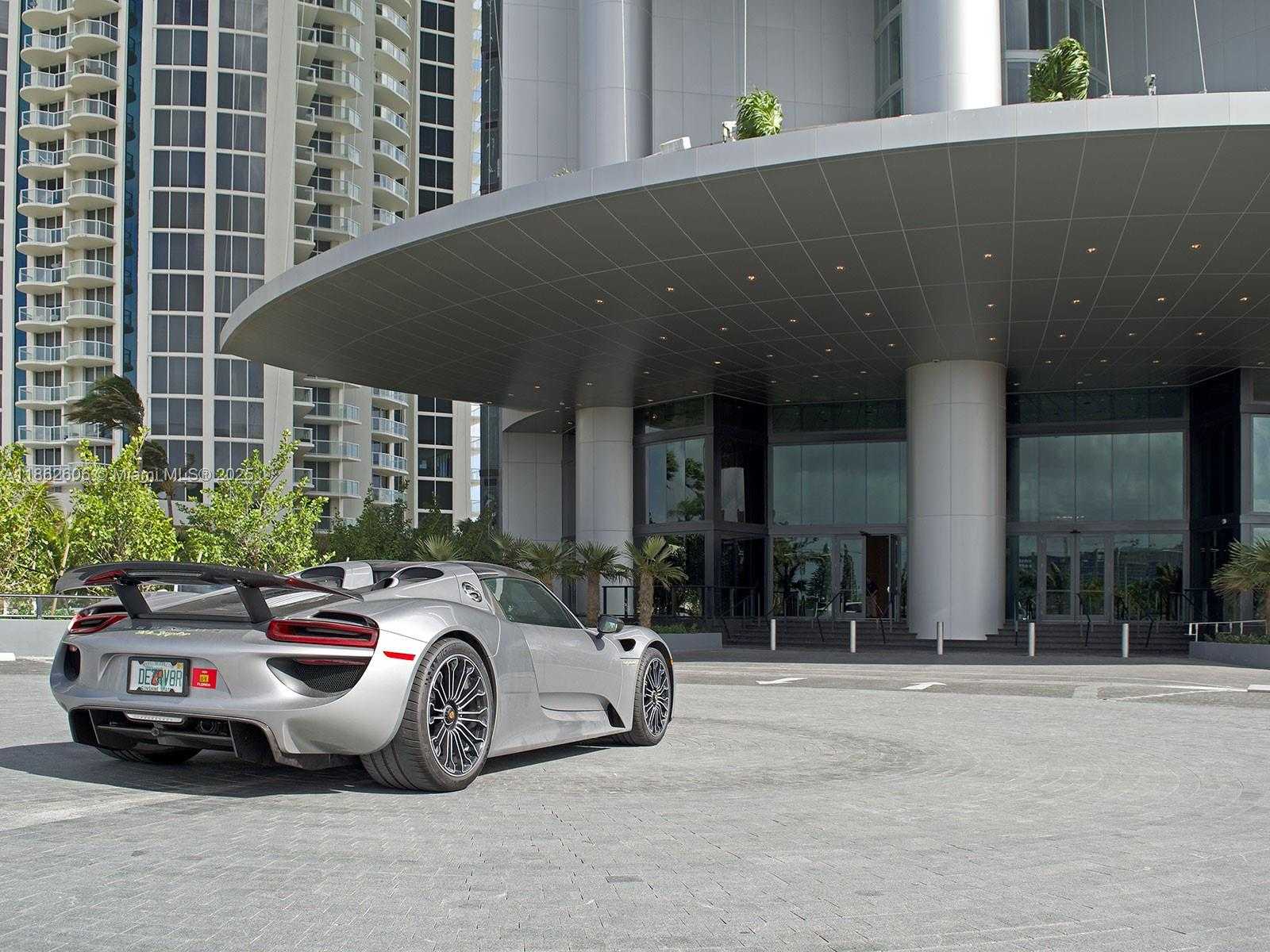 Small Image of 18555 COLLINS AVE #3705, Sunny Isles Beach Number 37