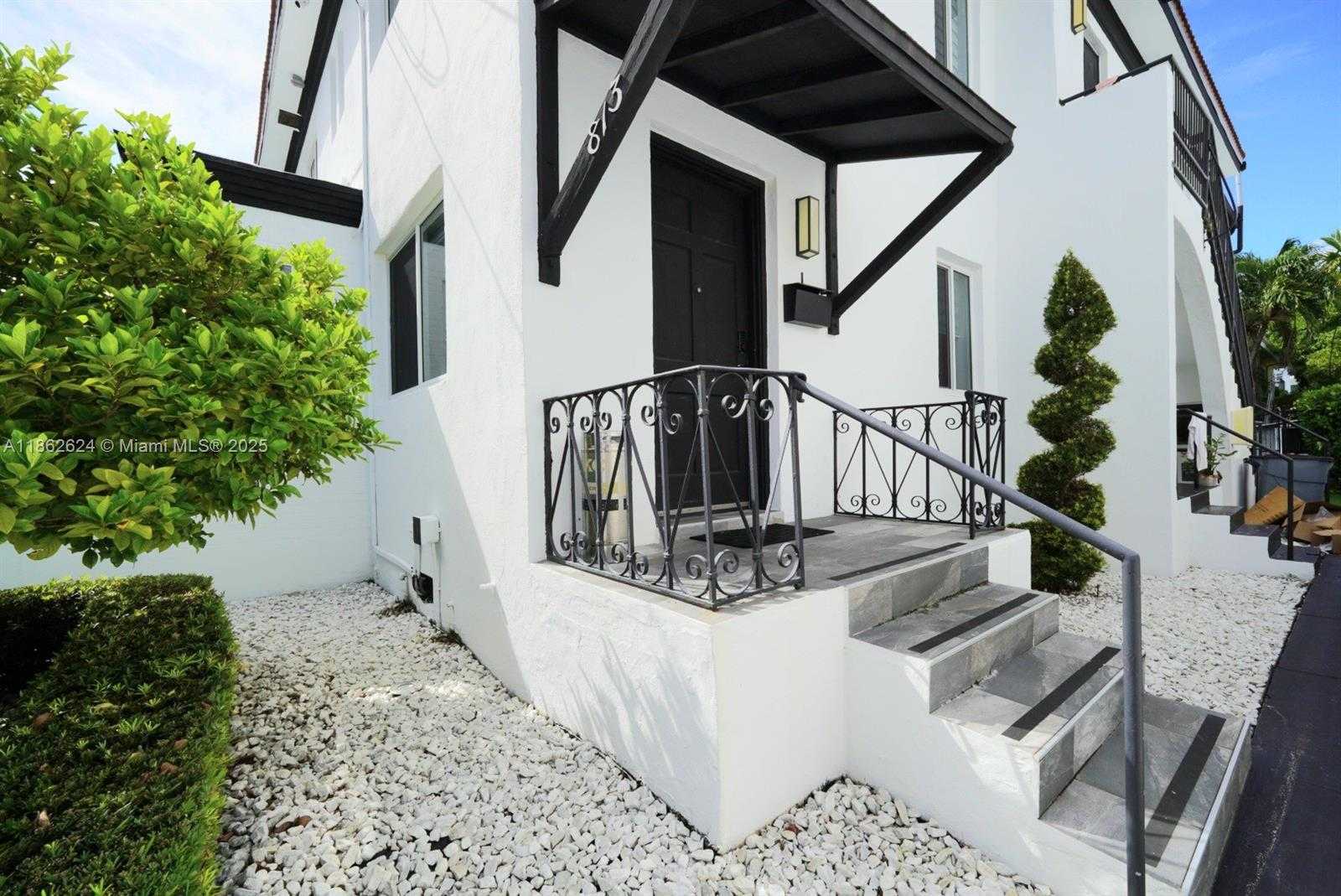 Small Image of 815 WEST 39TH ST #1, Miami Beach Number 6