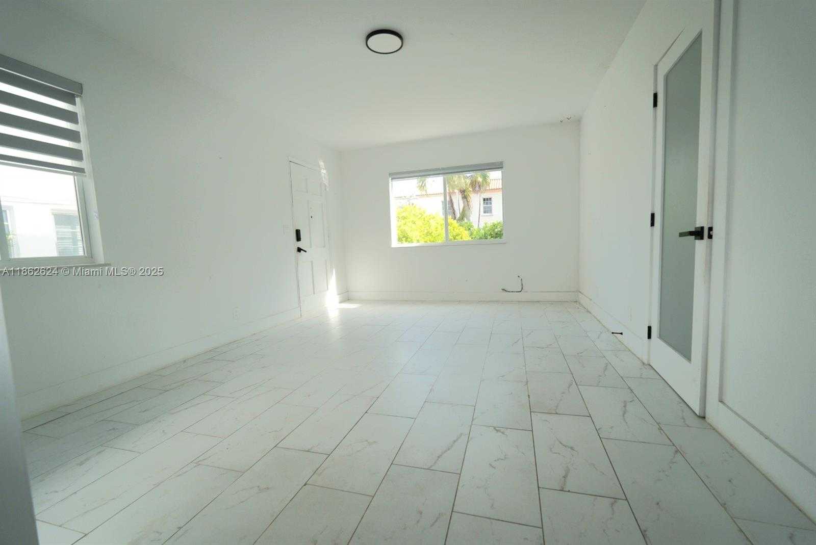 Small Image of 815 WEST 39TH ST #1, Miami Beach Number 7