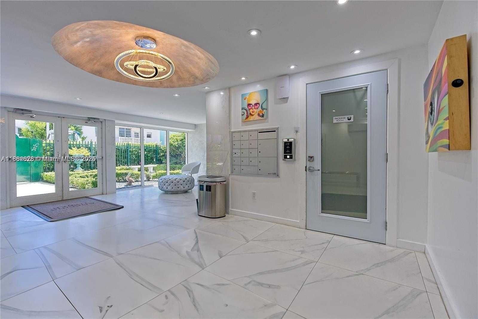 Small Image of 720 COLLINS AVE #308, Miami Beach Number 13