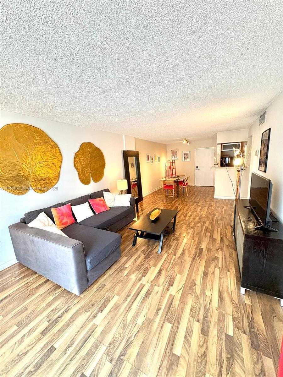 Small Image of 720 COLLINS AVE #308, Miami Beach Number 4