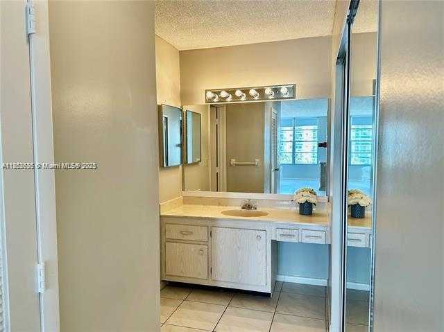 Small Image of 3800 SOUTH OCEAN DR #618, Hollywood Number 13