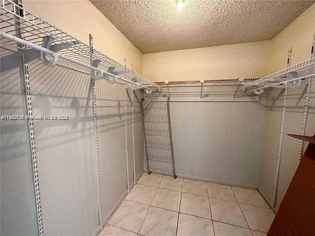 Small Image of 3800 SOUTH OCEAN DR #618, Hollywood Number 16