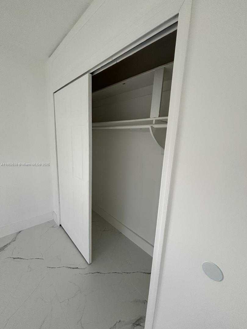 Small Image of 1201 NORTH WEST 79TH, Pembroke Pines Number 6