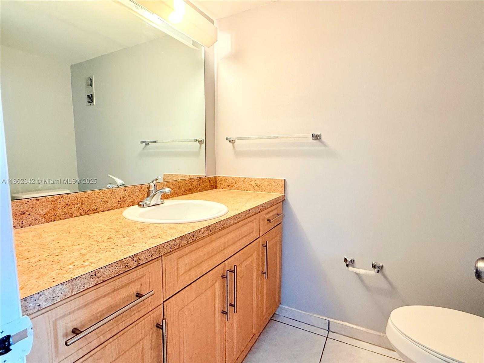 Small Image of 2781 TAFT ST #208, Hollywood Number 16