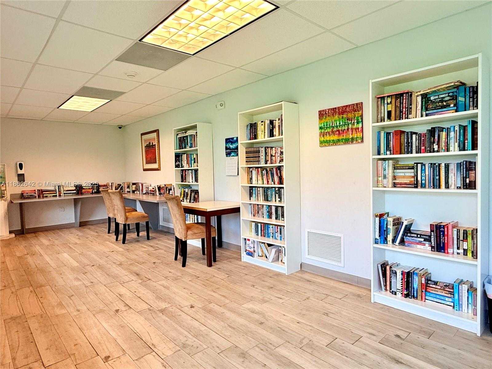 Small Image of 2781 TAFT ST #208, Hollywood Number 22