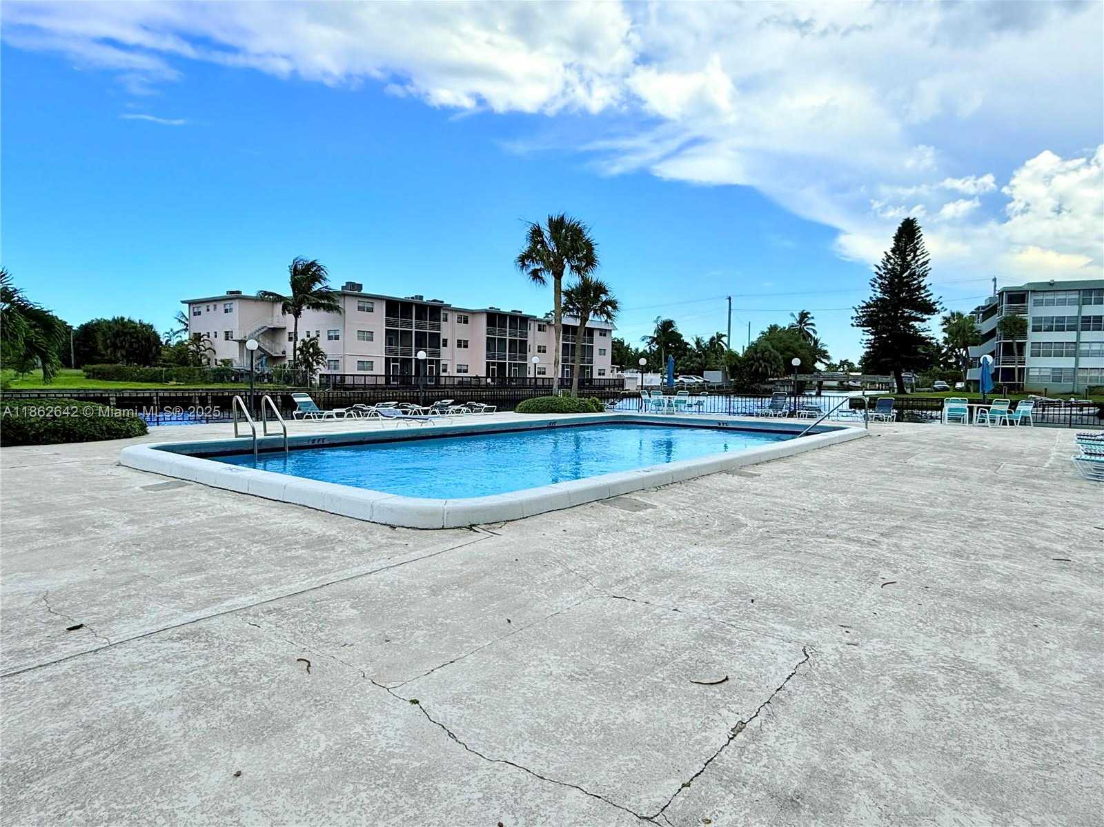 Small Image of 2781 TAFT ST #208, Hollywood Number 26