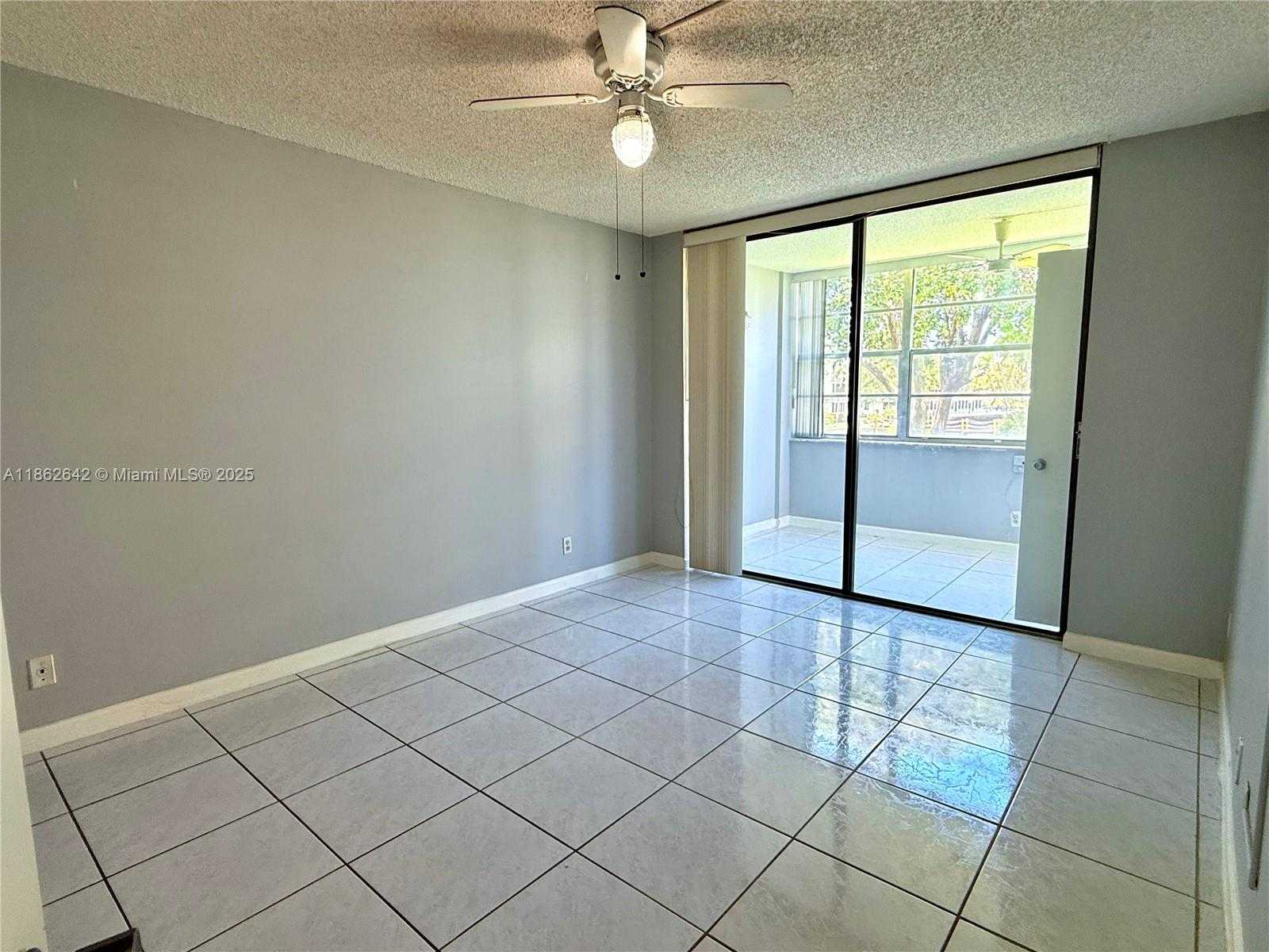 Small Image of 2781 TAFT ST #208, Hollywood Number 9