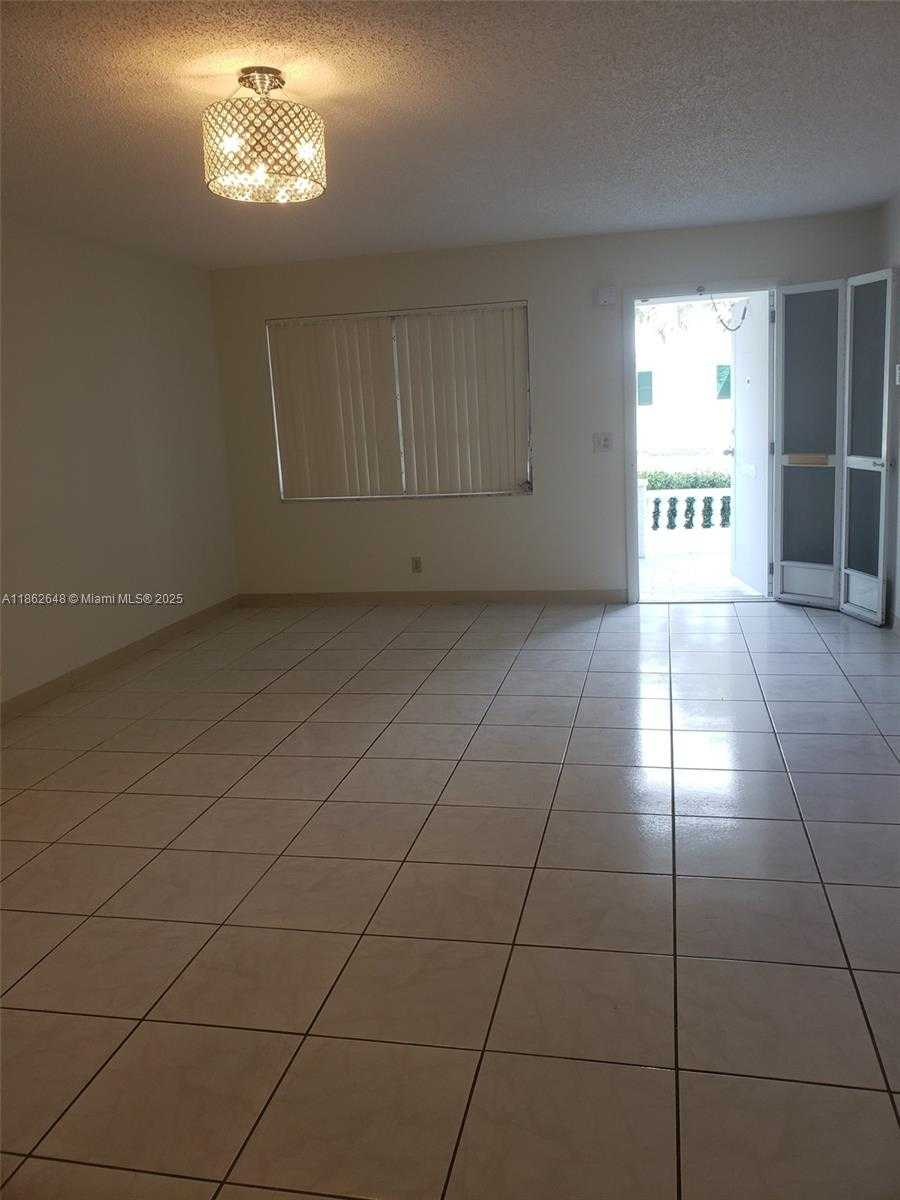 Small Image of 708 SOUTH WEST 24TH ST, Boynton Beach Number 10