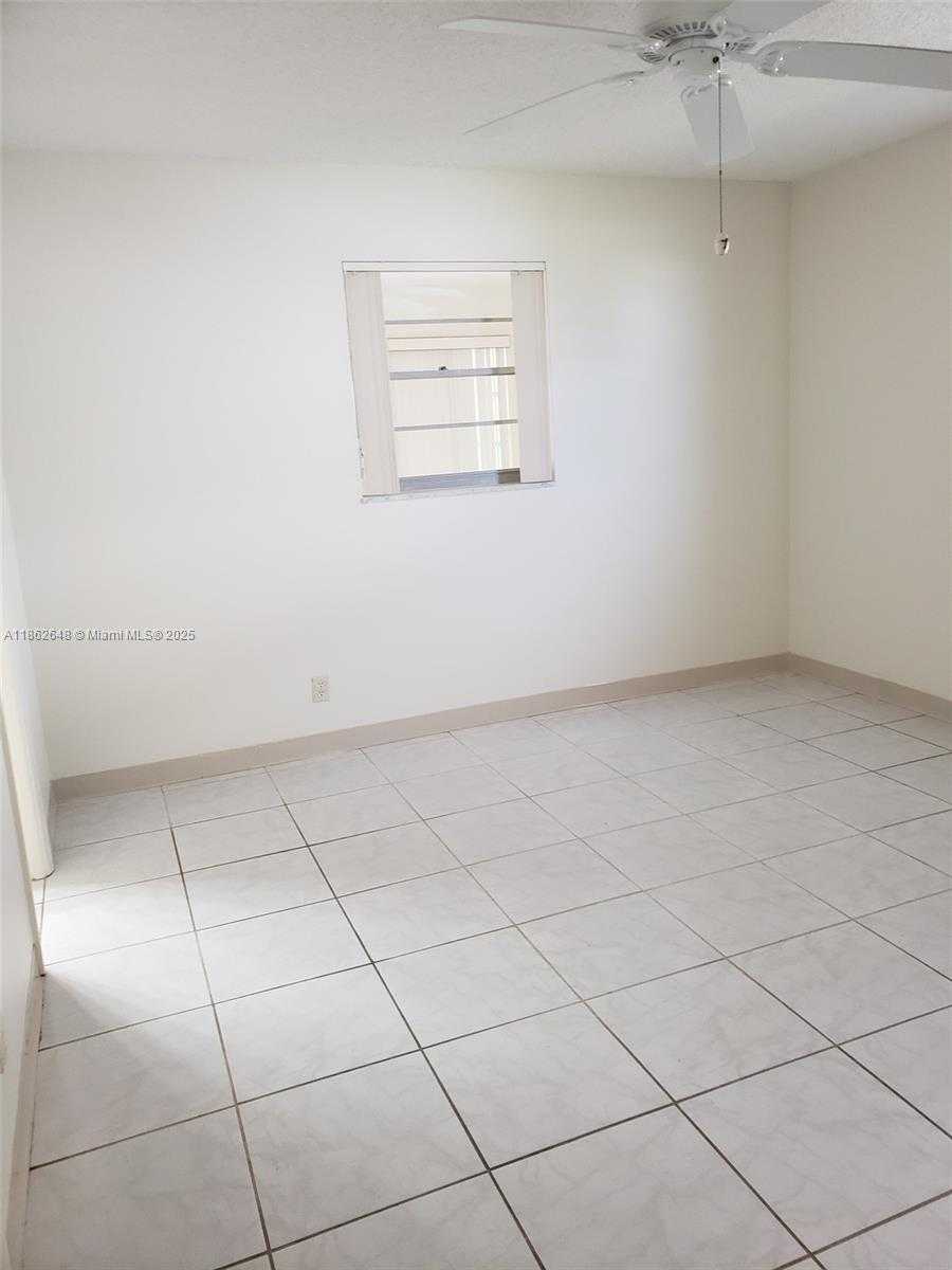 Small Image of 708 SOUTH WEST 24TH ST, Boynton Beach Number 16