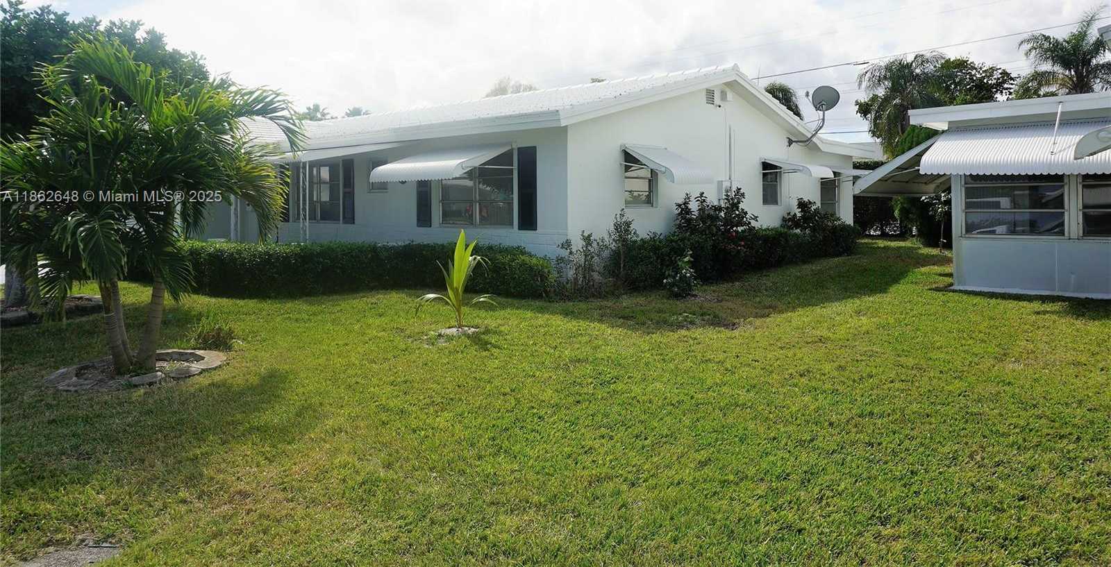 Small Image of 708 SOUTH WEST 24TH ST, Boynton Beach Number 21