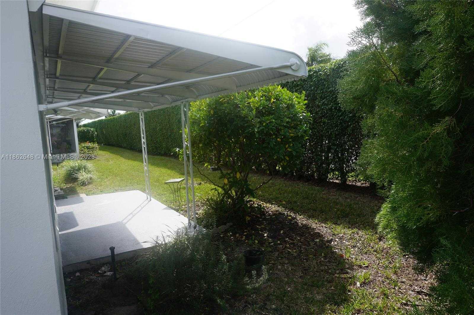 Small Image of 708 SOUTH WEST 24TH ST, Boynton Beach Number 29