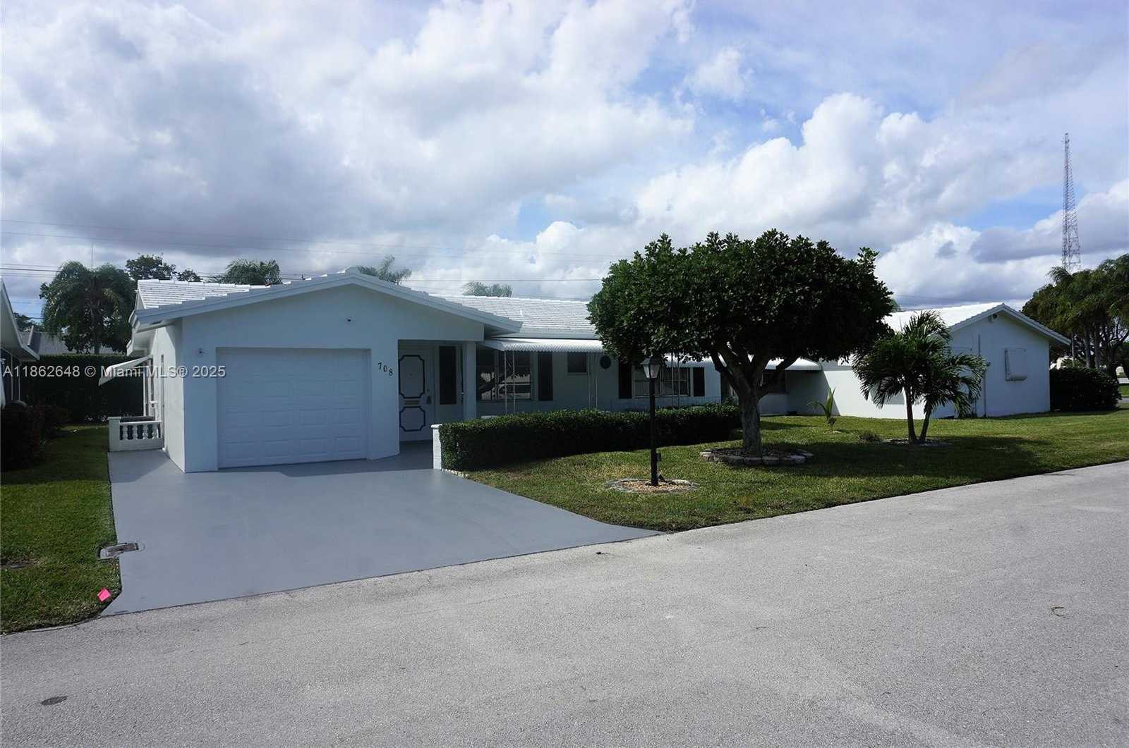 Small Image of 708 SOUTH WEST 24TH ST, Boynton Beach Number 8