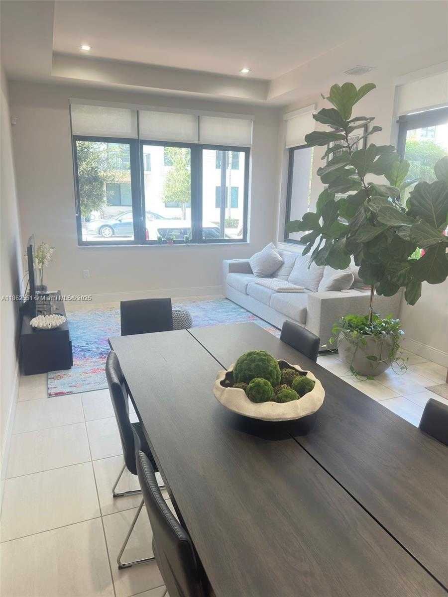 Small Image of 8443 NORTH WEST 47TH ST #8443, Doral Number 10