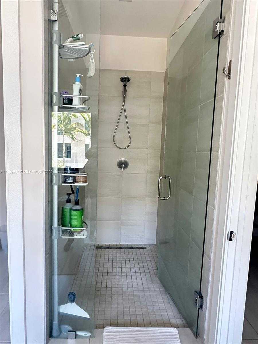 Small Image of 8443 NORTH WEST 47TH ST #8443, Doral Number 22