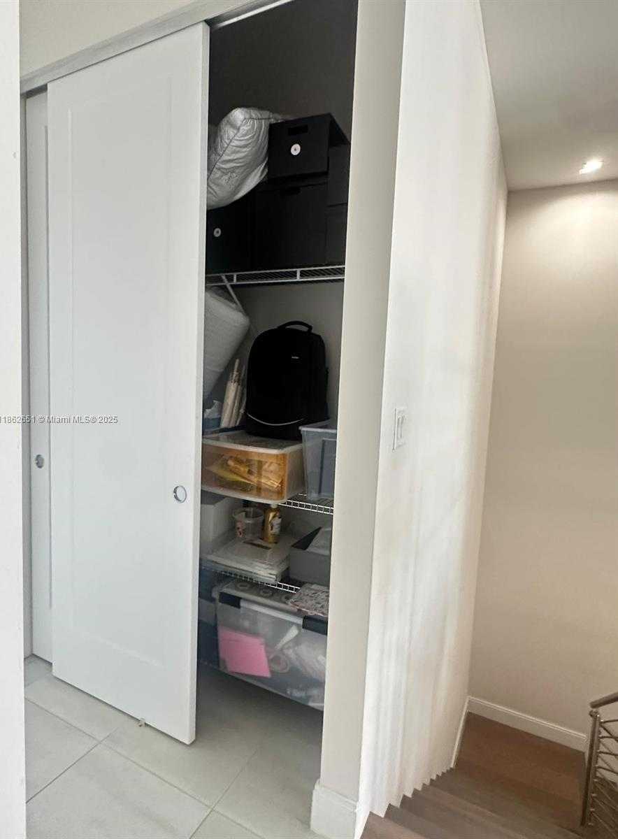 Small Image of 8443 NORTH WEST 47TH ST #8443, Doral Number 32