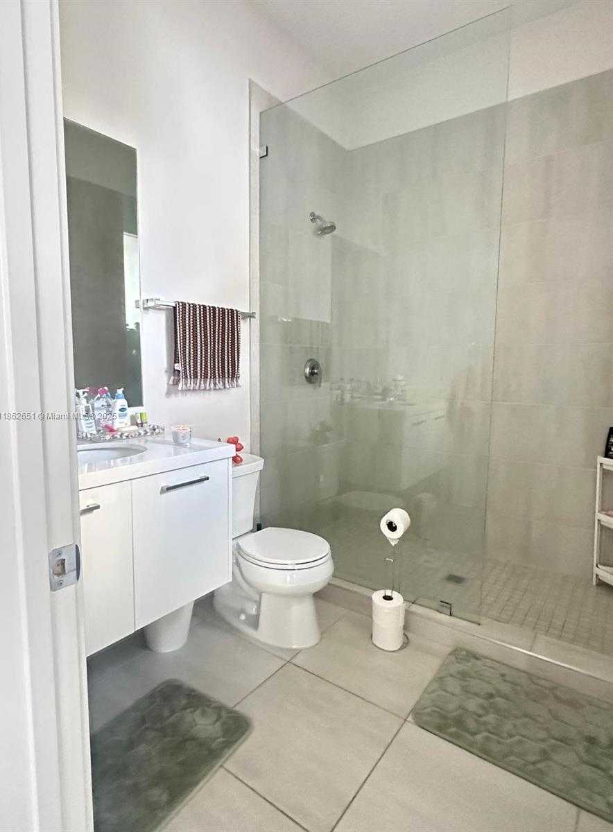 Small Image of 8443 NORTH WEST 47TH ST #8443, Doral Number 35