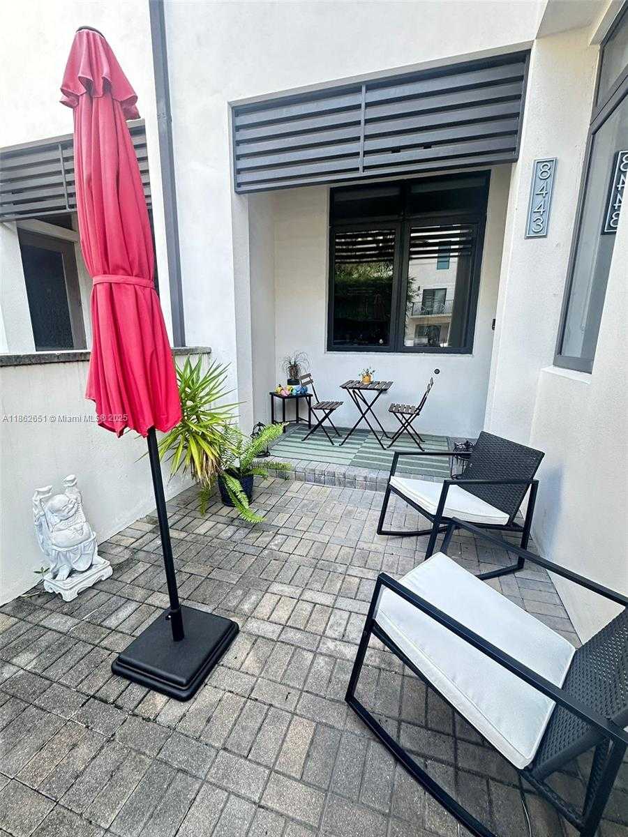 Small Image of 8443 NORTH WEST 47TH ST #8443, Doral Number 4