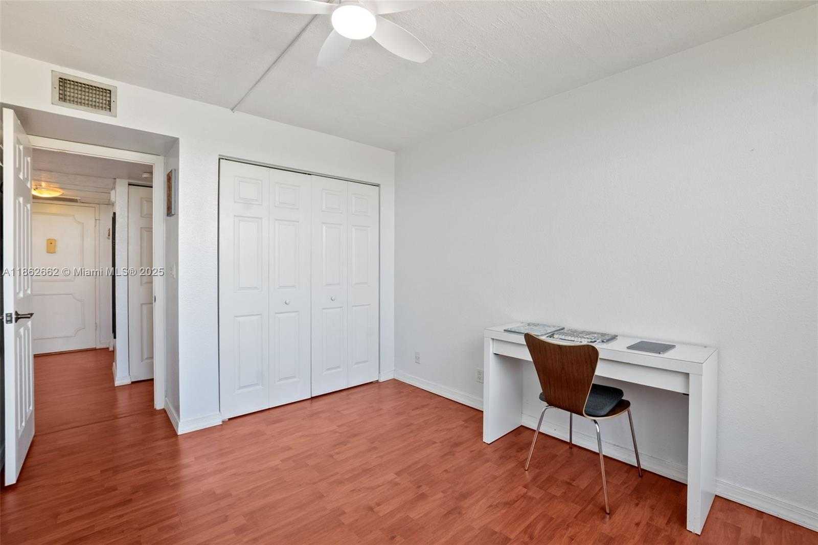 Small Image of 2771 TAFT ST #303, Hollywood Number 15
